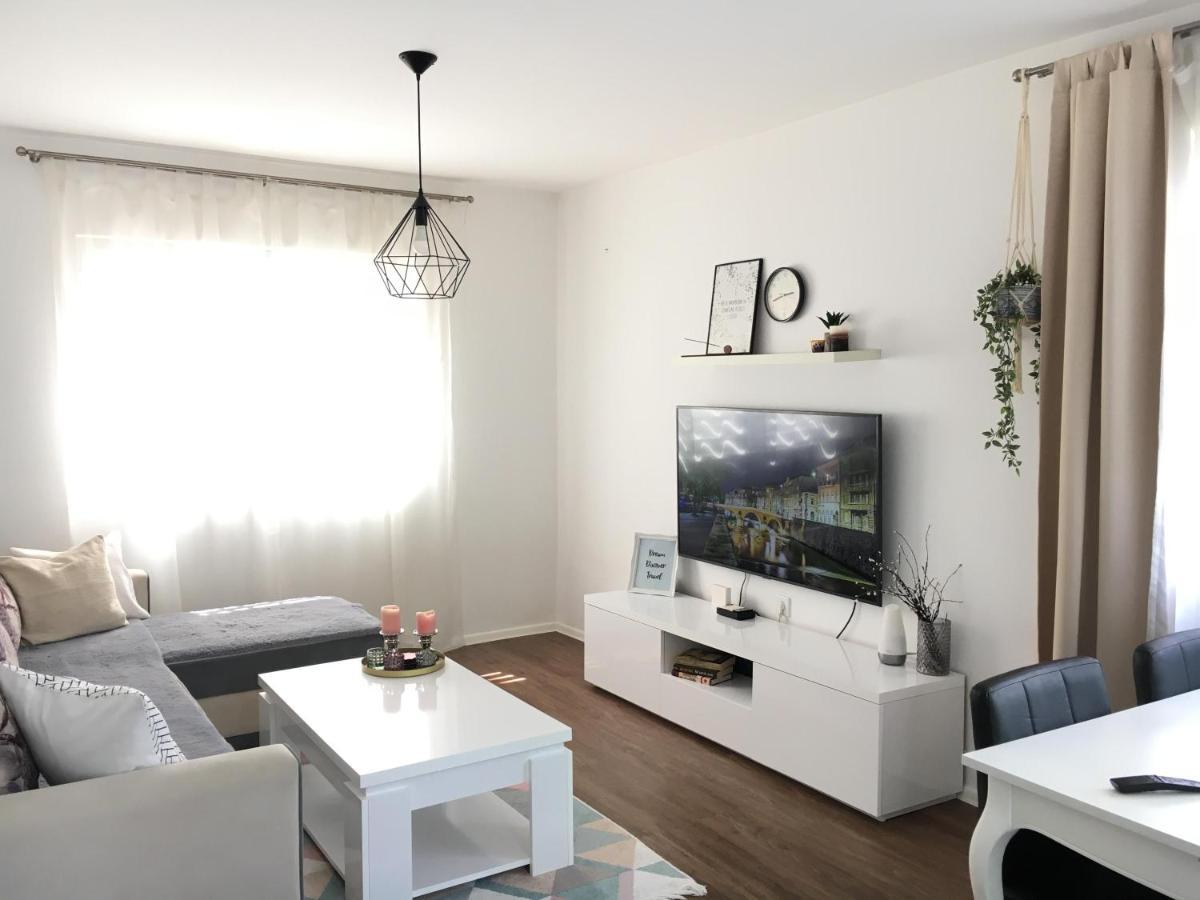 Cozy And Charming Apt. Sarajevo Apartman Kültér fotó